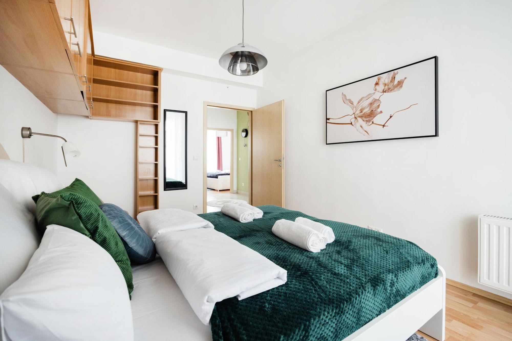 Modern Two-Bedroom Apartment With Free Parking Будапешт Екстер'єр фото